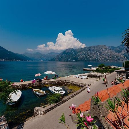 Celine'S Place By The Sea Apartamento Kotor Exterior foto