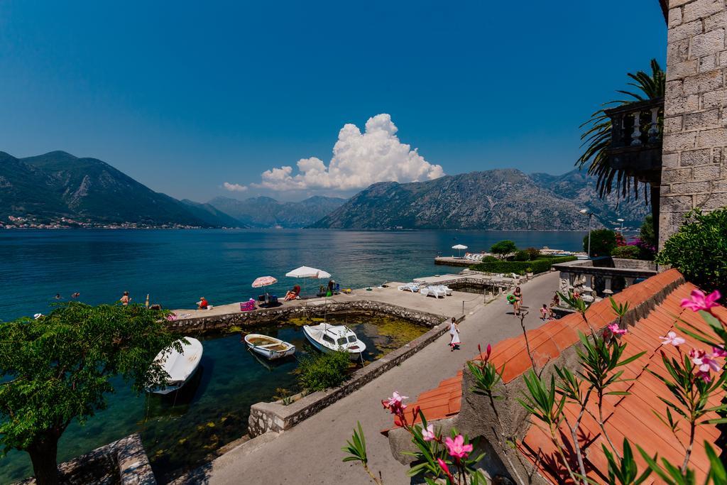 Celine'S Place By The Sea Apartamento Kotor Exterior foto